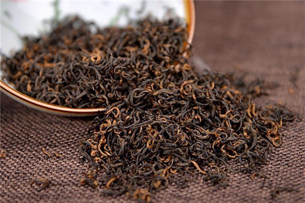 紅茶有哪些品種 紅茶夏天喝茶合適嗎 紅茶有哪些品種 紅茶夏天喝茶合適嗎