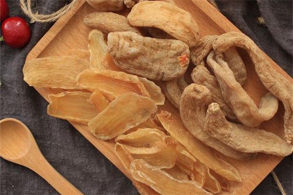 天麻能泡水當(dāng)茶喝嗎 天麻泡水喝的正確方法 天麻能泡水當(dāng)茶喝嗎 天麻泡水喝的正確方法