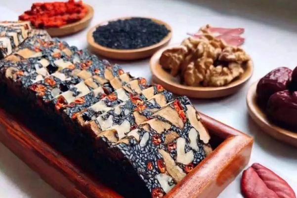 阿膠的作用和功效 阿膠糕什么牌子好 阿膠的作用和功效 阿膠糕什么牌子好