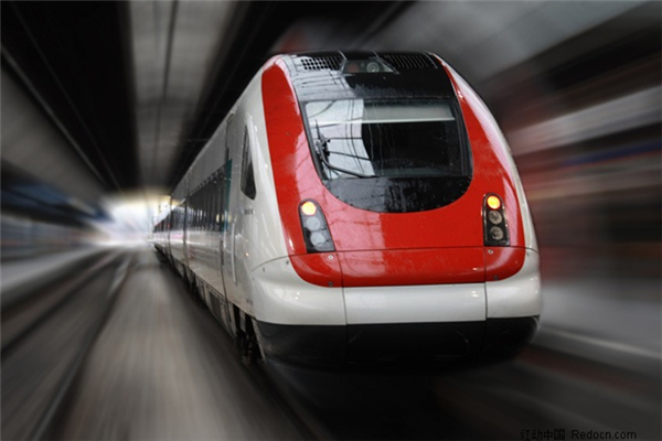 雨衣爸遇難者父親 地鐵是在地下行駛的嗎 雨衣爸遇難者父親 地鐵是在地下行駛的嗎