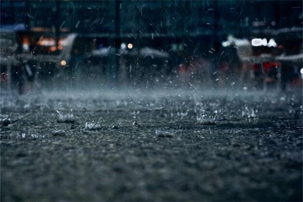 河南10個市縣5天降了一年的雨 長時間下雨會導(dǎo)致地面怎么樣 河南10個市縣5天降了一年的雨 長時間下雨會導(dǎo)致地面怎么樣