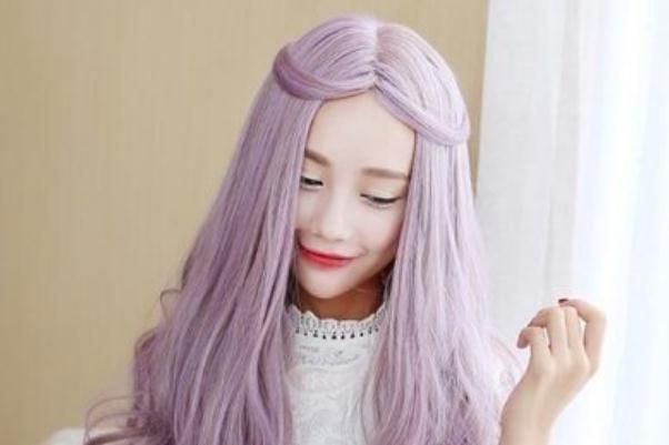 漂發(fā)會(huì)掉成什么色 漂過的頭發(fā)染黑茶色會(huì)褪色嗎