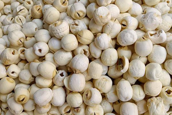 蓮子能生吃嗎 蓮子生吃有什么好處 蓮子能生吃嗎 蓮子生吃有什么好處