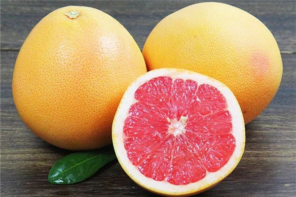 柚子在什么季節(jié)吃最好 柚子吃不完放冰箱里行不行