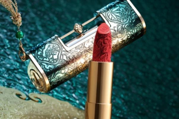 花西子同心鎖口紅外殼是什么材質(zhì) 花西子同心鎖口紅哪個顏色好看