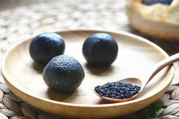 黑芝麻丸對胃好嗎 黑芝麻丸對女性的好處 黑芝麻丸對胃好嗎 黑芝麻丸對女性的好處