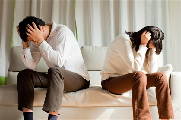 夫妻之間性生活不和諧咋辦 夫妻之間幾天同房一次算正常 夫妻之間性生活不和諧咋辦 夫妻之間幾天同房一次算正常