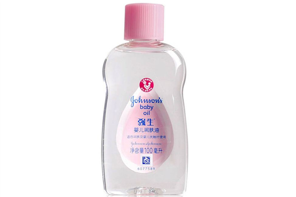 強(qiáng)生潤膚油可以去黑頭嗎 強(qiáng)生潤膚油的妙用 強(qiáng)生潤膚油可以去黑頭嗎 強(qiáng)生潤膚油的妙用