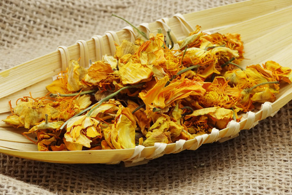 金蓮花哪里產(chǎn)的比較好 金蓮花價(jià)格多少錢(qián)一斤