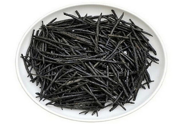 痛風(fēng)能喝苦丁茶嗎 感冒了可以喝苦丁茶嗎 痛風(fēng)能喝苦丁茶嗎 感冒了可以喝苦丁茶嗎