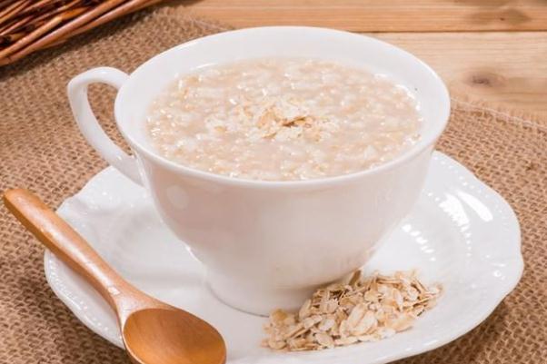 燕麥片是熟的嗎 熟燕麥片好還是生燕麥片好 燕麥片是熟的嗎 熟燕麥片好還是生燕麥片好
