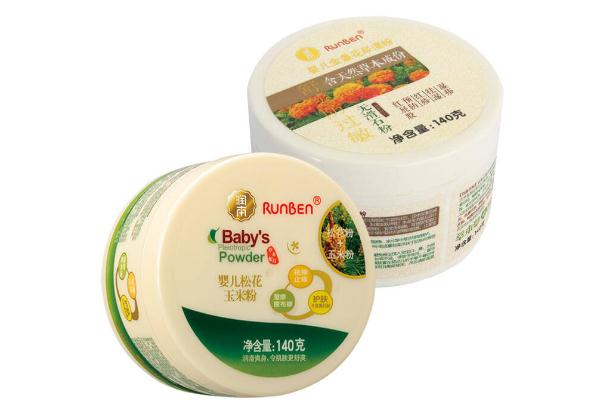 痱子粉可以擦紅屁股嗎 痱子粉可以撲頭發(fā)嗎 痱子粉可以擦紅屁股嗎 痱子粉可以撲頭發(fā)嗎