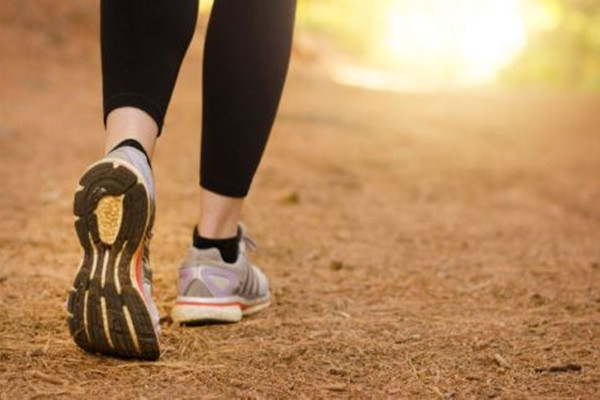 快走可以提高免疫力嗎 快走可以減肚子嗎 快走可以提高免疫力嗎 快走可以減肚子嗎