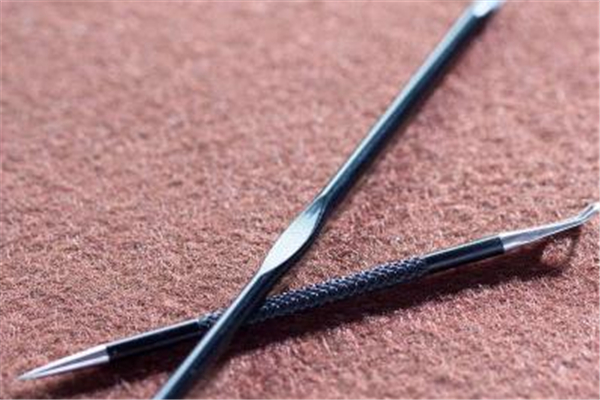 粉刺針會(huì)讓毛孔變大嗎 粉刺針有什么危害 粉刺針會(huì)讓毛孔變大嗎 粉刺針有什么危害