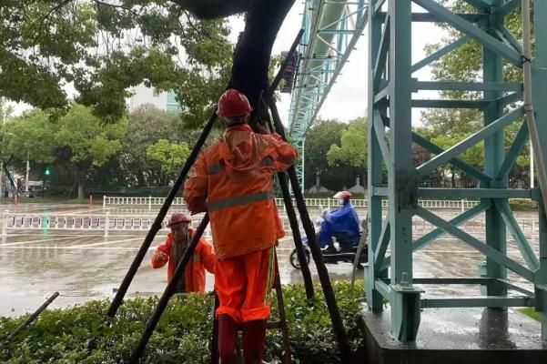 臺風(fēng)登陸時(shí)風(fēng)力減弱說明什么 臺風(fēng)燦都登陸上海