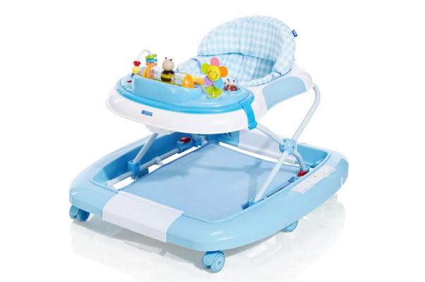 學(xué)步車(chē)對(duì)孩子好嗎 寶寶坐了學(xué)步車(chē)足外翻怎么辦