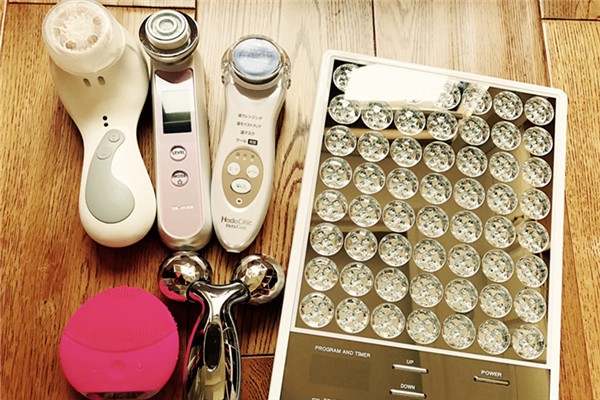 美容儀有觸電感正常嗎 美容儀會(huì)漏電嗎 美容儀有觸電感正常嗎 美容儀會(huì)漏電嗎