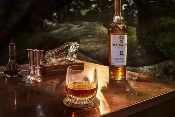 威士忌喝完頭疼嗎 威士忌喝下去什么感覺(jué) 威士忌喝完頭疼嗎 威士忌喝下去什么感覺(jué)