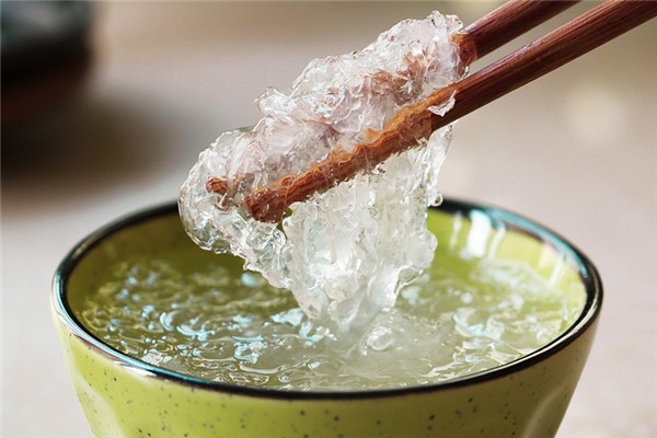 燕窩是早上吃好還是晚上吃好 燕窩在什么時間段喝最好 燕窩是早上吃好還是晚上吃好 燕窩在什么時間段喝最好