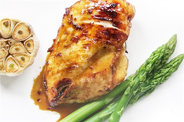 雞胸肉煮多久可以熟 雞胸肉煮幾分鐘最嫩 雞胸肉煮多久可以熟 雞胸肉煮幾分鐘最嫩