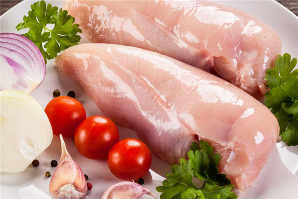 雞胸肉嘌呤高么 雞胸肉適合什么人群吃