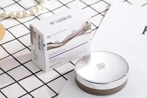 英樹潤(rùn)唇膏孕婦能用嗎 英樹潤(rùn)唇膏好用嗎 英樹潤(rùn)唇膏孕婦能用嗎 英樹潤(rùn)唇膏好用嗎