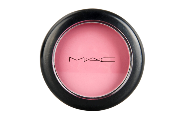 腮紅是涂在哪個位置 腮紅有什么用處 腮紅是涂在哪個位置 腮紅有什么用處