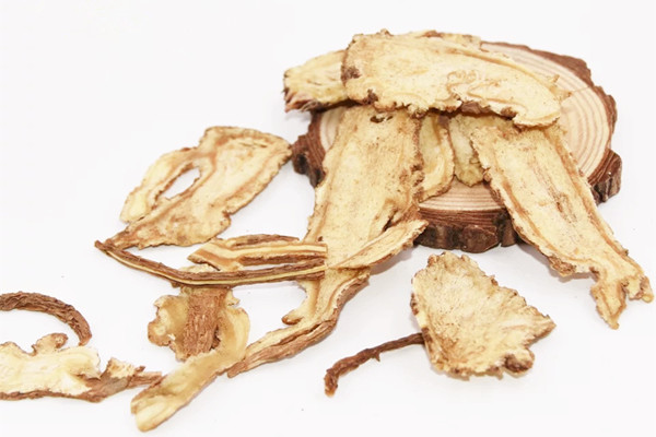 當(dāng)歸能否泡酒 當(dāng)歸怎樣泡酒 當(dāng)歸能否泡酒 當(dāng)歸怎樣泡酒