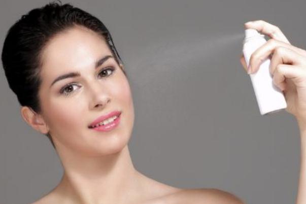 補水噴霧可以代替爽膚水嗎 補水噴霧可以帶上飛機(jī)嗎 補水噴霧可以代替爽膚水嗎 補水噴霧可以帶上飛機(jī)嗎