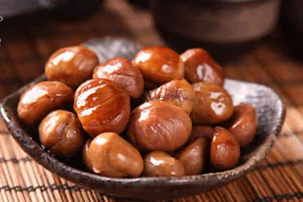板栗可以蒸著吃嗎 板栗蒸多久能熟 板栗可以蒸著吃嗎 板栗蒸多久能熟