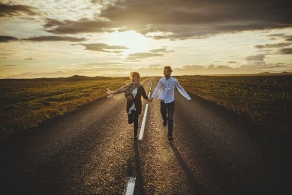 接吻是怎樣的一種感覺(jué) 接吻是什么意思