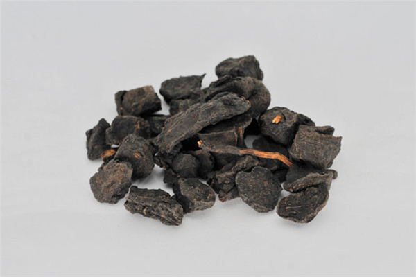 何首烏直接吃有毒嗎 何首烏吃多久有效果 何首烏直接吃有毒嗎 何首烏吃多久有效果