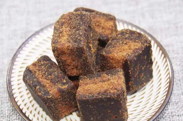 老紅糖的熱量高嗎 老紅糖的營(yíng)養(yǎng)成分 老紅糖的熱量高嗎 老紅糖的營(yíng)養(yǎng)成分