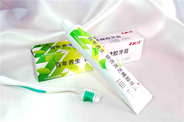 牙膏可以去黑頭粉刺嗎 牙膏可以去痘痘嗎 牙膏可以去黑頭粉刺嗎 牙膏可以去痘痘嗎