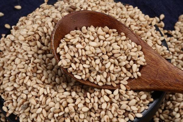 白芝麻的儲(chǔ)存方法 白芝麻保質(zhì)期是多少年