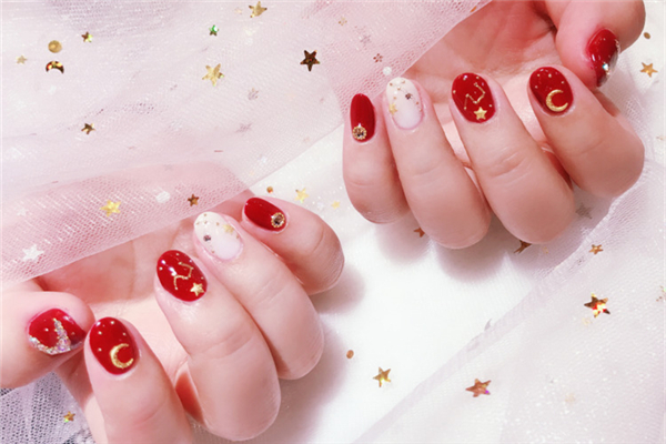 美甲底膠會傷害指甲嗎 美甲底膠能當(dāng)封層用嗎
