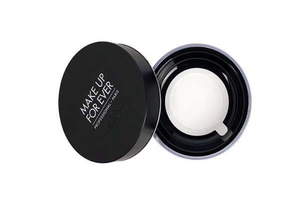 散粉有什么作用 散粉和定妝噴霧先用哪個 散粉有什么作用 散粉和定妝噴霧先用哪個