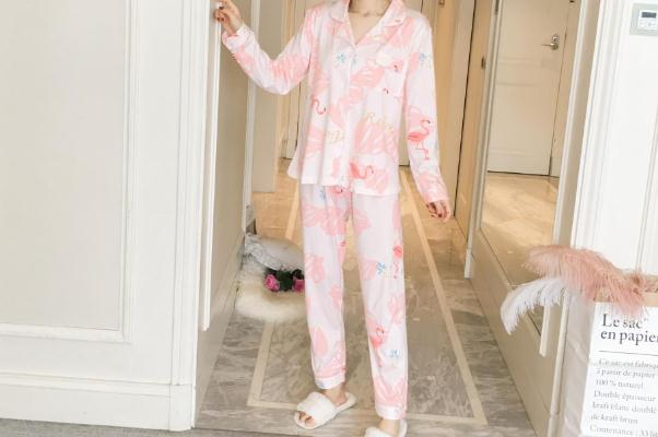 睡衣什么材質(zhì)的最舒服 睡衣有哪些比較好的品牌 睡衣什么材質(zhì)的最舒服 睡衣有哪些比較好的品牌