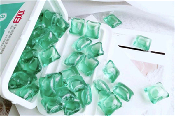 立白洗衣凝珠效果好嗎 立白洗衣凝珠為什么沒(méi)有泡沫 立白洗衣凝珠效果好嗎 立白洗衣凝珠為什么沒(méi)有泡沫