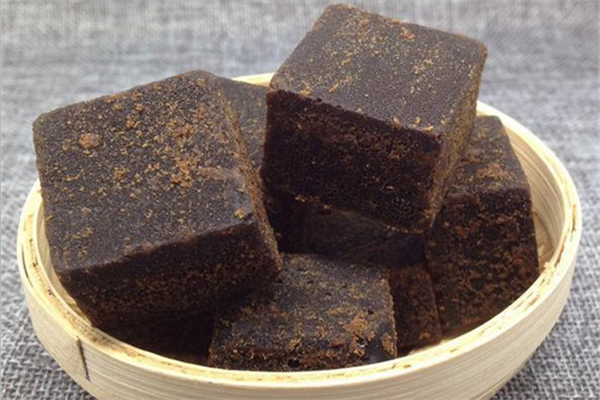 黑糖甜還是紅糖甜 黑糖的吃法和用量