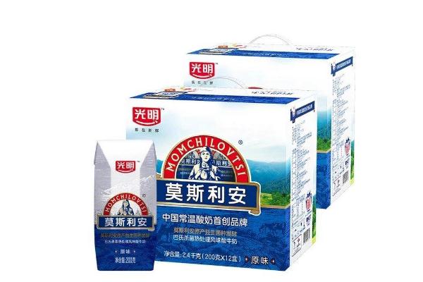 莫斯利安酸奶和安慕希酸奶哪個(gè)好 莫斯利安酸奶是哪個(gè)國家的
