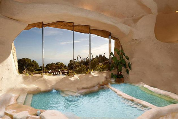 泡溫泉能治皮膚病嗎 泡溫泉能治風濕嗎