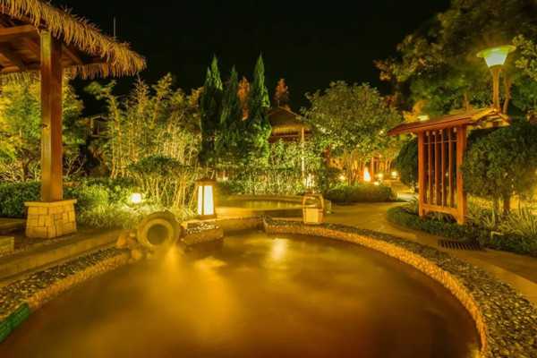 泡溫泉下雨可以泡嗎 泡溫泉會(huì)不會(huì)感染婦科病 泡溫泉下雨可以泡嗎 泡溫泉會(huì)不會(huì)感染婦科病