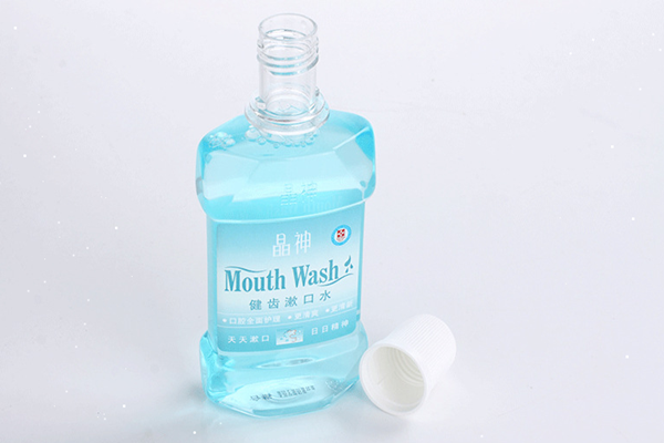 漱口水會(huì)讓牙齒變白嗎 漱口水能否長(zhǎng)期使用