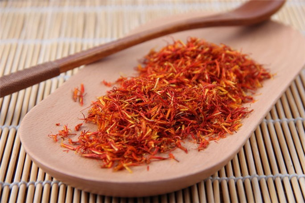 紅花是藏紅花的一種嗎 紅花是什么花 紅花是藏紅花的一種嗎 紅花是什么花