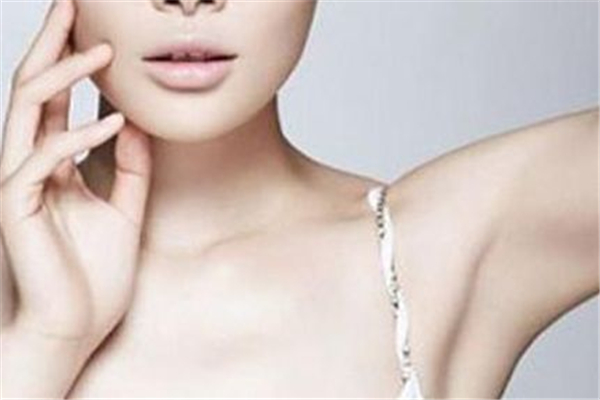 腋毛越刮越粗是真的嗎 腋毛會導致狐臭嗎 腋毛越刮越粗是真的嗎 腋毛會導致狐臭嗎