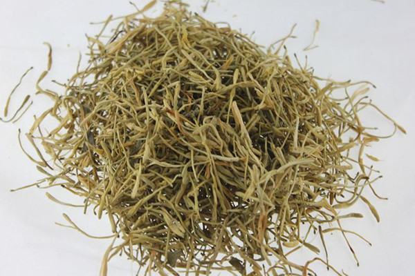 金銀花泡水喝多了會怎么樣 金銀花如何采摘 金銀花泡水喝多了會怎么樣 金銀花如何采摘