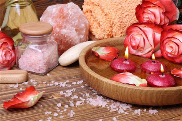 沐浴鹽對(duì)身體有害嗎 沐浴鹽用多了會(huì)怎么樣 沐浴鹽對(duì)身體有害嗎 沐浴鹽用多了會(huì)怎么樣