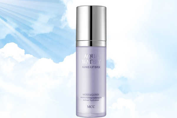 隔離霜對皮膚有沒有傷害 隔離霜不卸妝會(huì)堵塞毛孔嗎