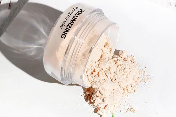 蓬蓬粉是干什么用的 蓬蓬粉可不可以經(jīng)常用 蓬蓬粉是干什么用的 蓬蓬粉可不可以經(jīng)常用